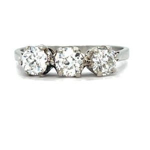 Old European Cut Diamond 18ct Gold Trilogy Ring