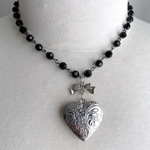 silver heart locket on faceted black glass rosary chain necklace, stainless steel embossed heart locket, locket choker, locket jewelry