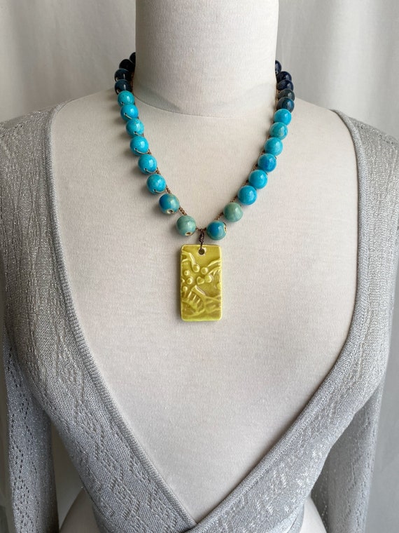 Ceramic bead deals necklace