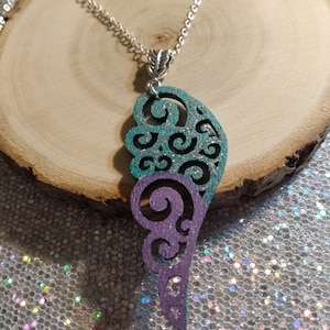 Angel wing pendant