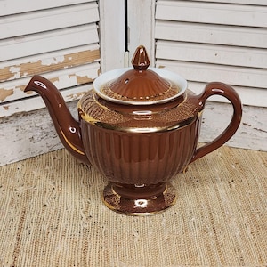 Teiera Vintage Hall China: finiture marrone e oro, 5 tazze, stile Los Angeles