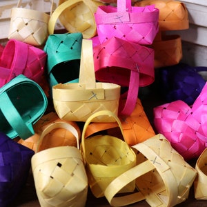 Vintage Chipwood Baskets - Assorted Party Favor Baskets by Chadwick Miller Made in Taiwan - Miniature Baskets - 6 Party Favor Baskets - 1977