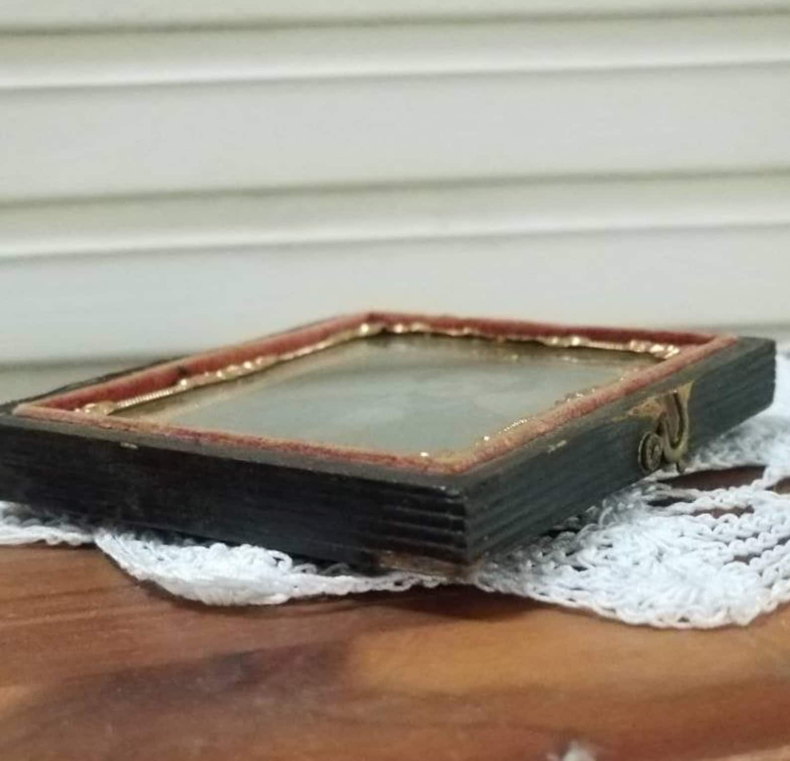 Antique Photograph Civil War Era Picture Frame With Gold Etsy