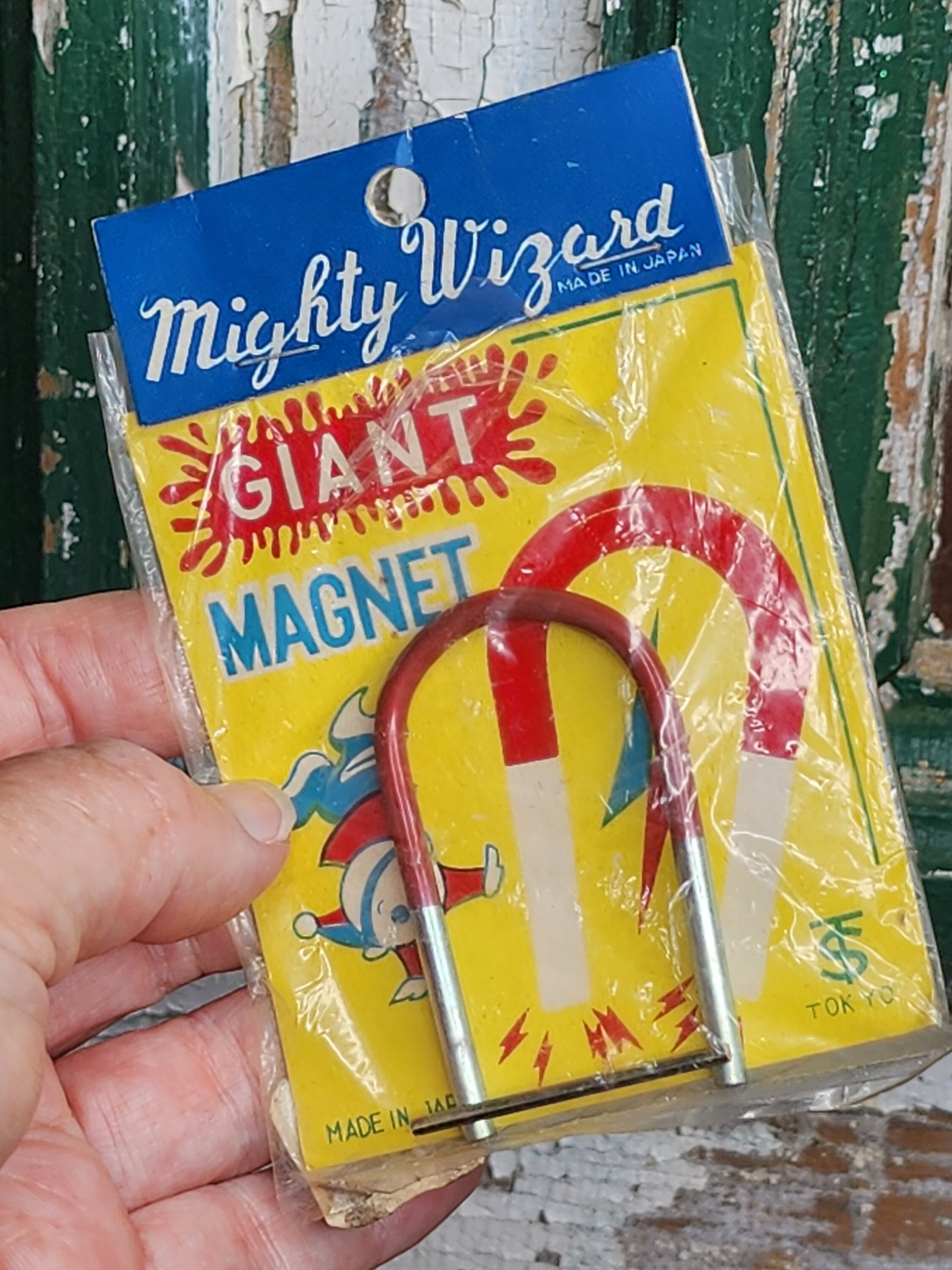 Mighty Wizard Giant Magnet Vintage Novelty Magnet Child's Toy Toy