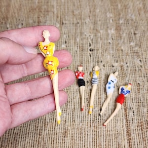 Vintage figurbrosch i damstil, handmålad gjuten plastnål