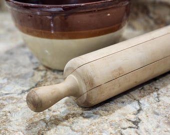 Mattarello in legno vintage di grandi dimensioni, stile rustico/country, lungo 56,5 cm (22,25").