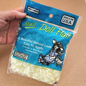 Vintage Bleach Blonde Curly Doll Hair - Maxi Style M8502 (1.4 Oz Bag)
