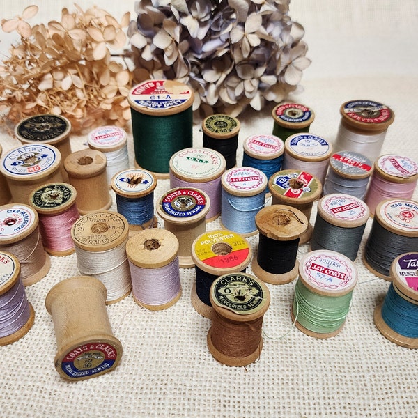 32 Vintage Wooden Spools - Wood Spools - Sewing Supplies - Vintage Thread Spool - Wooden Spool Destash Lot - Craft Spools - Coats & Clark