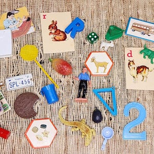 Vintage 30-Piece Trinket Lot: Found Object Oddities, Mixed Media Supplies