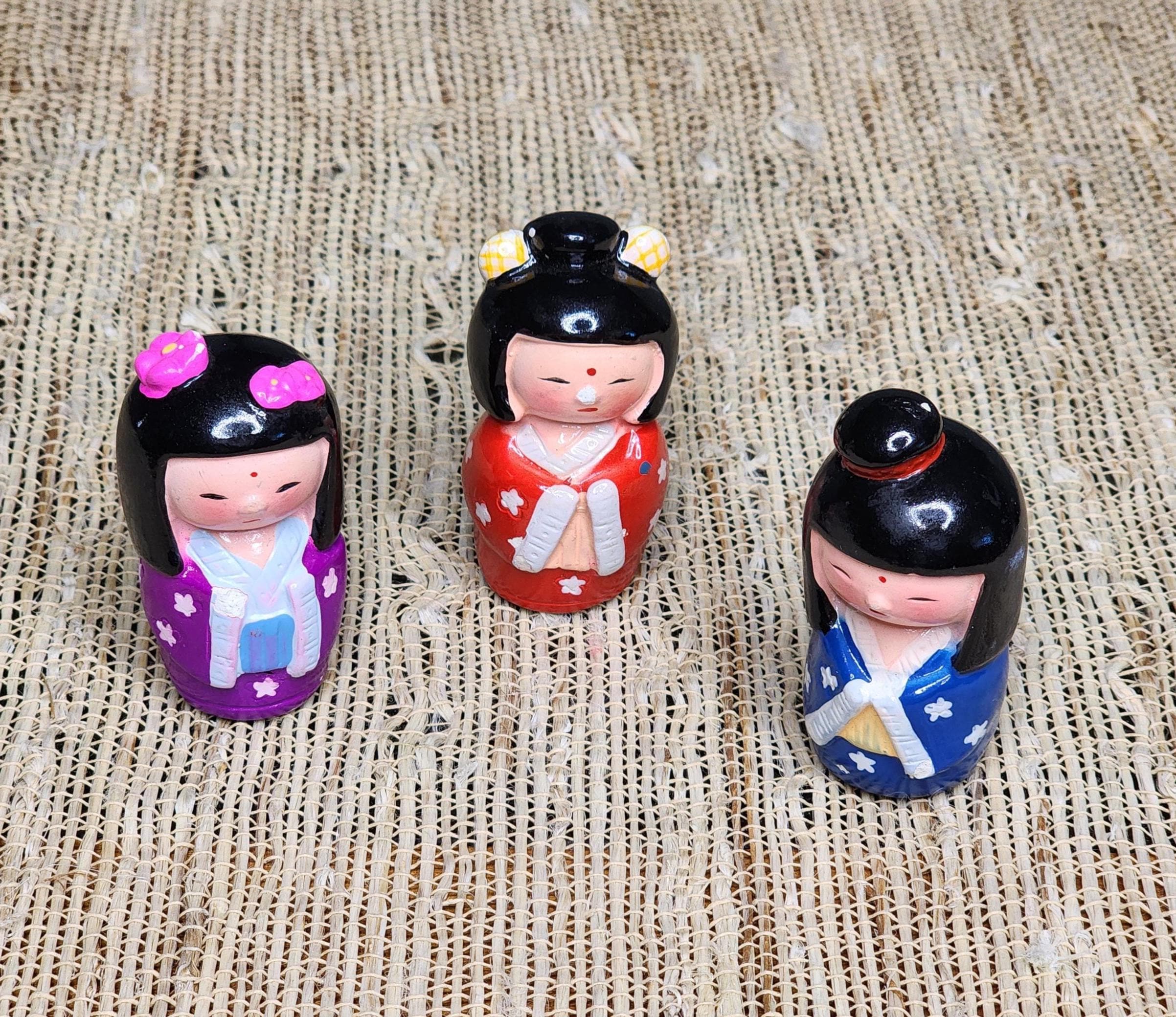 Geisha Figurine - Etsy