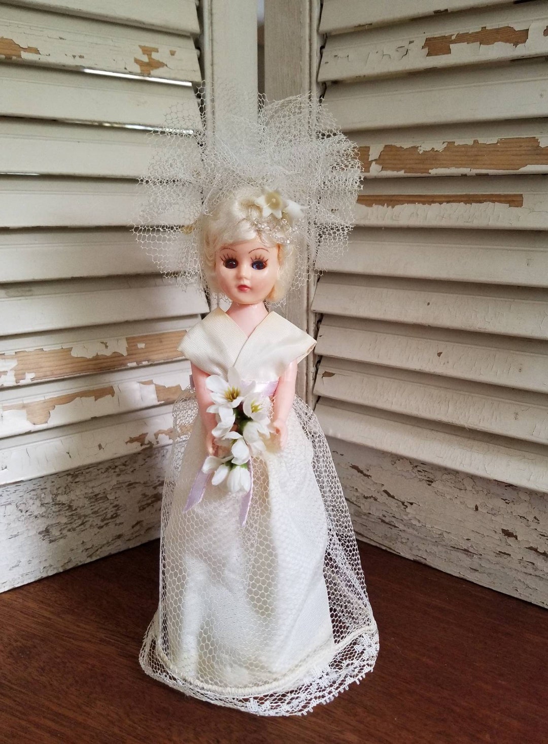 Vintage Bride Doll Plastic Blinking Eyes Bride Doll Vintage Blonde