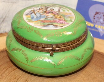 Vintage Round Green Trinket Box Porcelain, 3 Women of Top, Gold Design Flowers Inside, Made in Japan