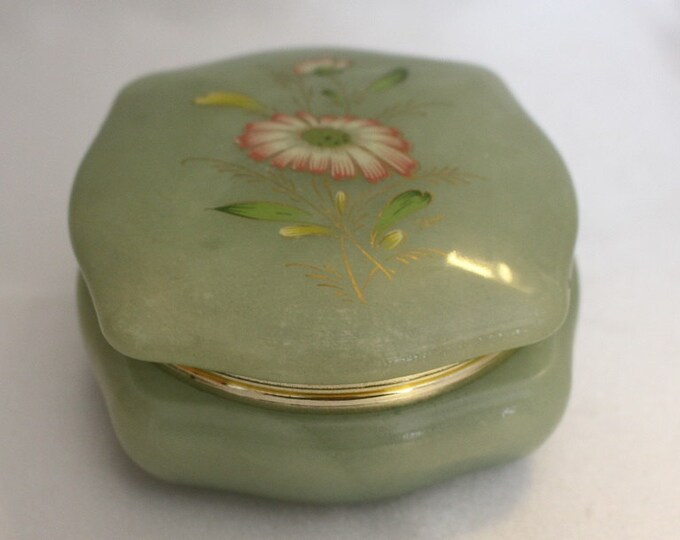 Vintage Green Alabaster Trinket Box With Lid Hand Carved Made Etsy