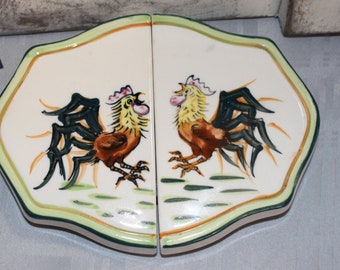 Vintage Fred Roberts Expandable Ceramic Trivet with Roosters, Original Sticker, As Is