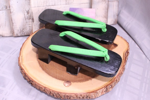 Vintage Black Lacquer Geta, Japanese Wooden Shoes… - image 1