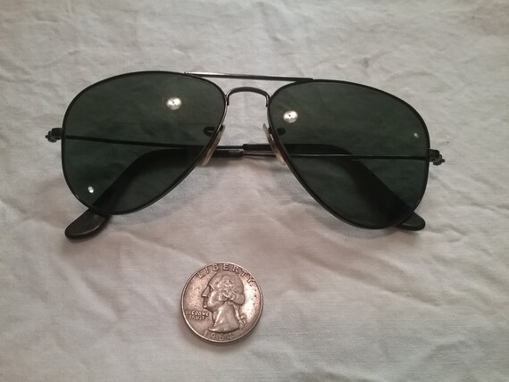 Vintage Ray Ban sun glasses