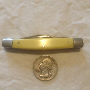 Vintage Camco pocket knife