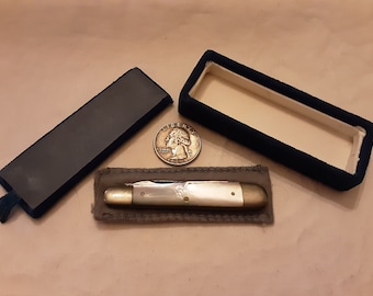 Antique Robeson pocket knife