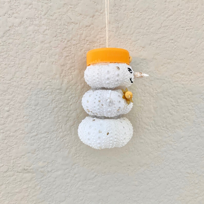 Snowman Christmas Ornament Upcycled Plastic Bottle Cap Recycled Plastic Ornament Beach Gift Seashell Ornament Ornaments Home Living Keyforrest Lt
