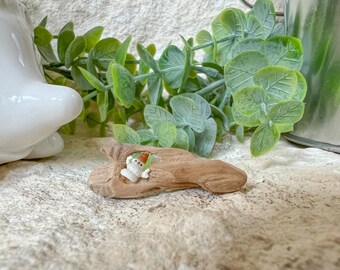 Sea Urchin Snowman Miniature, Driftwood Christmas Figurine