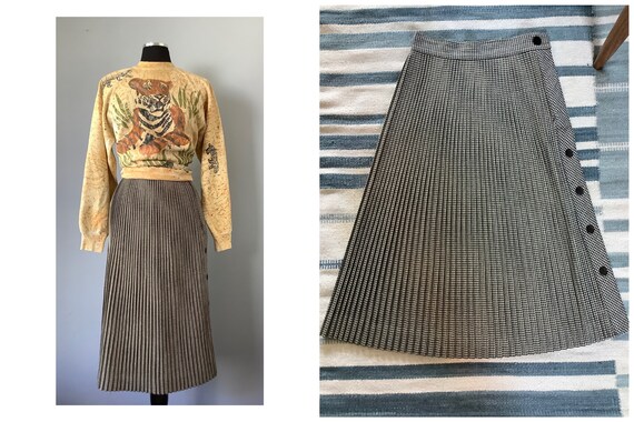 1950s Vintage Leyton Classics Sportswear Accordion