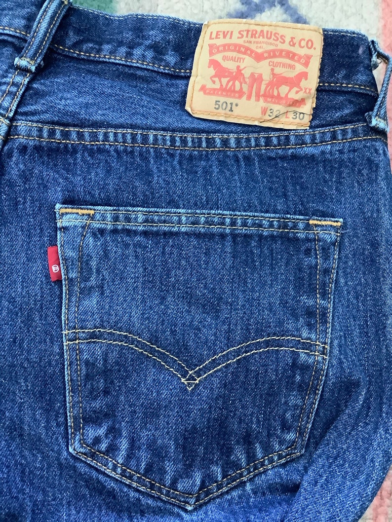 1980s Vintage 32\u201d x 30\u201d Levi\u2019s 501 Red Tab Button Fly Straight Leg Medium Wash Cotton Denim Jeans