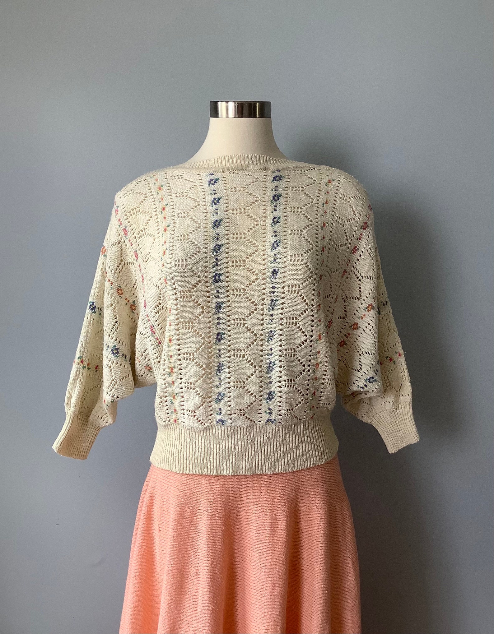 1980er Jahre Vintage antike weiße Floral Dolman Ärmel Pullover | Etsy