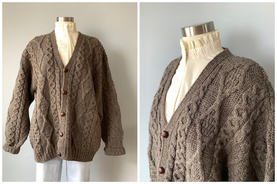 1980s Vintage Wool Cable Hand Knit Cardigan