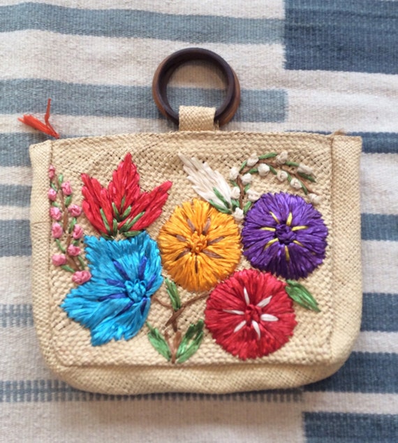 1960s | 1970s Vintage Floral Raffia Bag