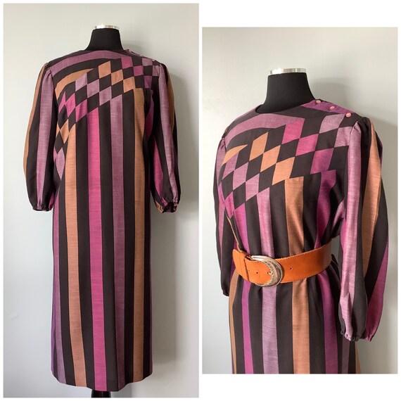 1970s Vintage Geometric Print Dress