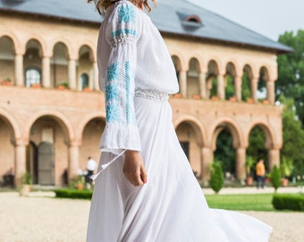 FREE SHIPPING Traditional Romanian Embroidered White Dress