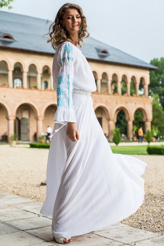 Rumania embroidery dress