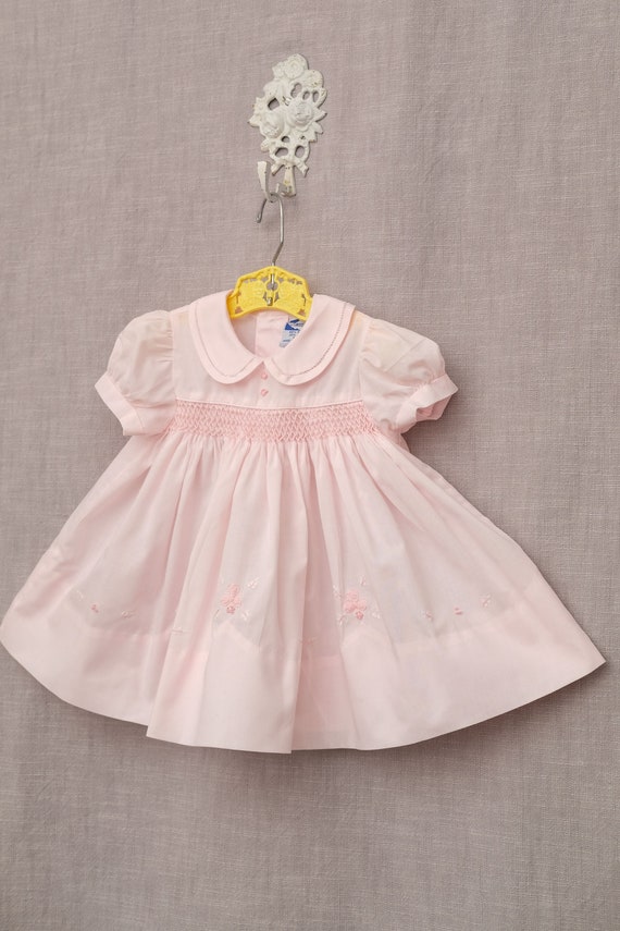 6 months: Vintage Pink Smocked Baby Dress with Fl… - image 2