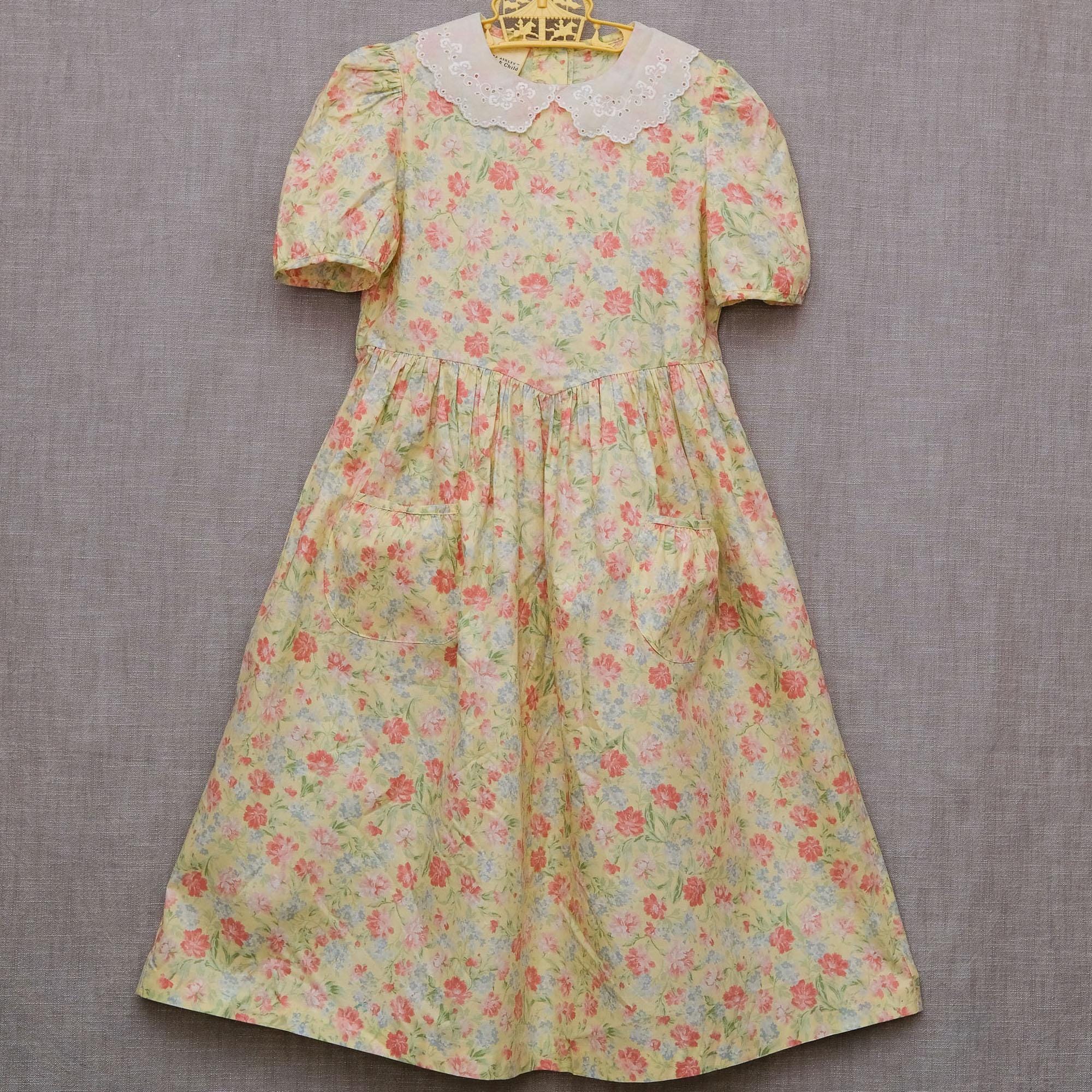 Laura Ashley Mother & Childベロアワンピース140cm Laura Ashley Mother & Child - Etsy