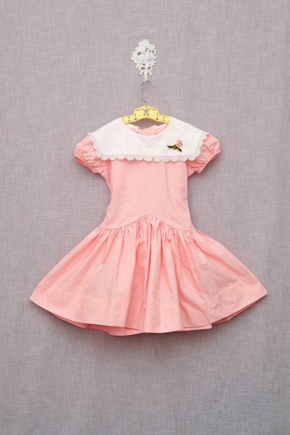 Girls 5: Vintage Peach Party Dress, Lace Edged Col