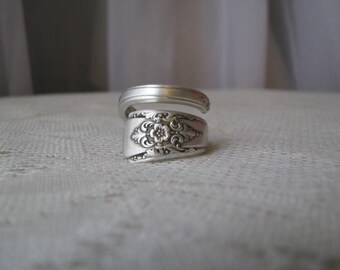 Spoon Ring - Spoon Jewelry - Silver Ring - Antique Spoons - Floral Ring -  "Mountain Rose" by Wm Rogers, 1954