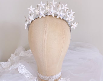 Silver leaf tiara. Starry wedding tiara. White star headpiece. Celestial bridal tiara. Star tiara.