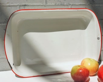 Vintage Enamelware / Large White Rectangular Lasagna Pan / Good Usable Condition