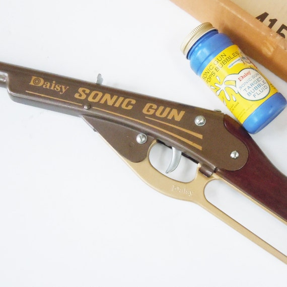 sonic with a gun