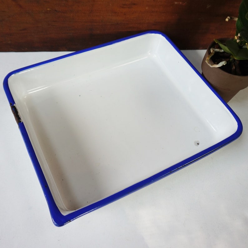 White Rectangular Pan with Blue edge / Good Usable Condition / Photo Tray / Enamelware at its best image 3