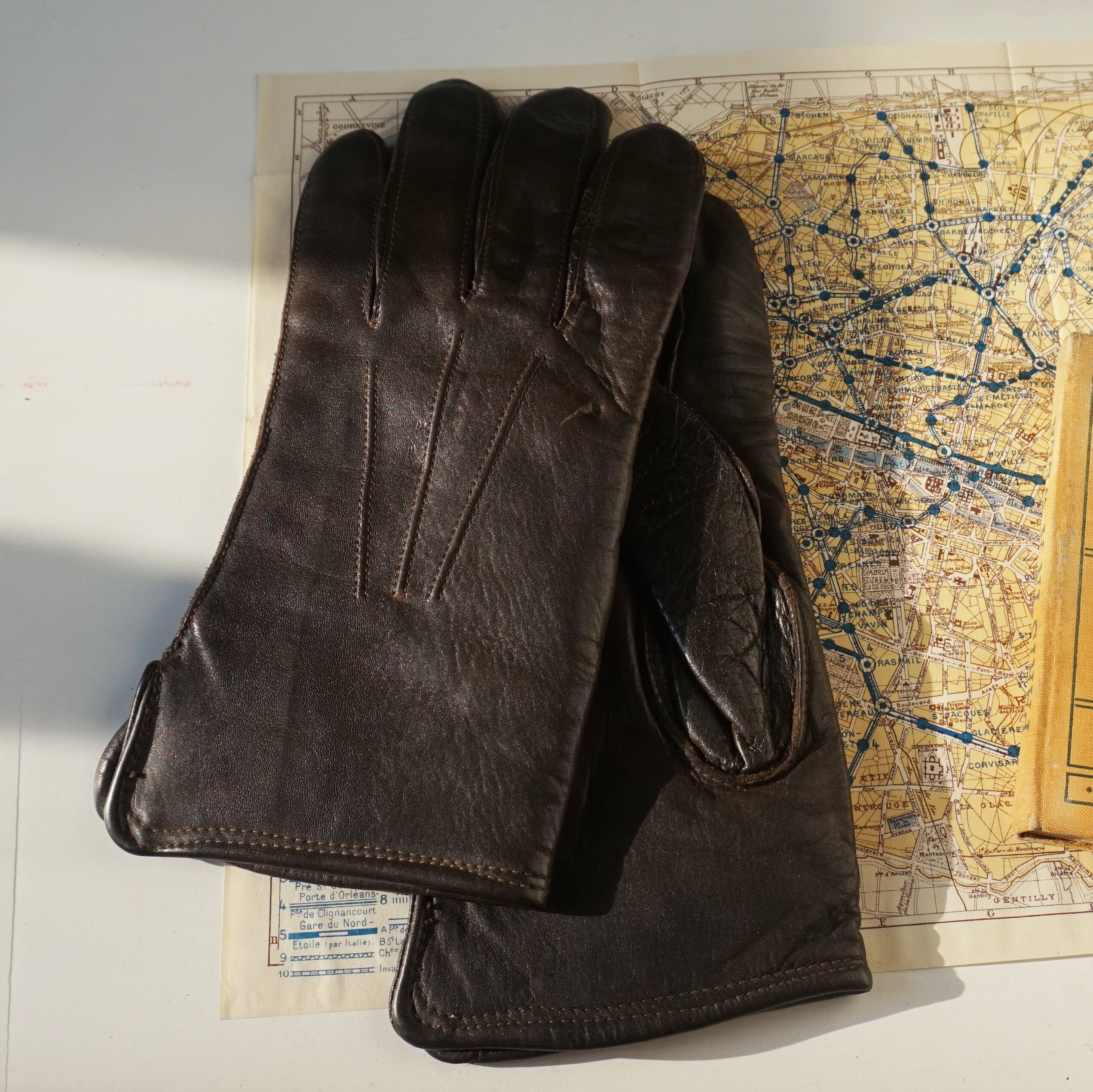 Men's Leather Gloves / Dark Leather Gloves / 1 Pair