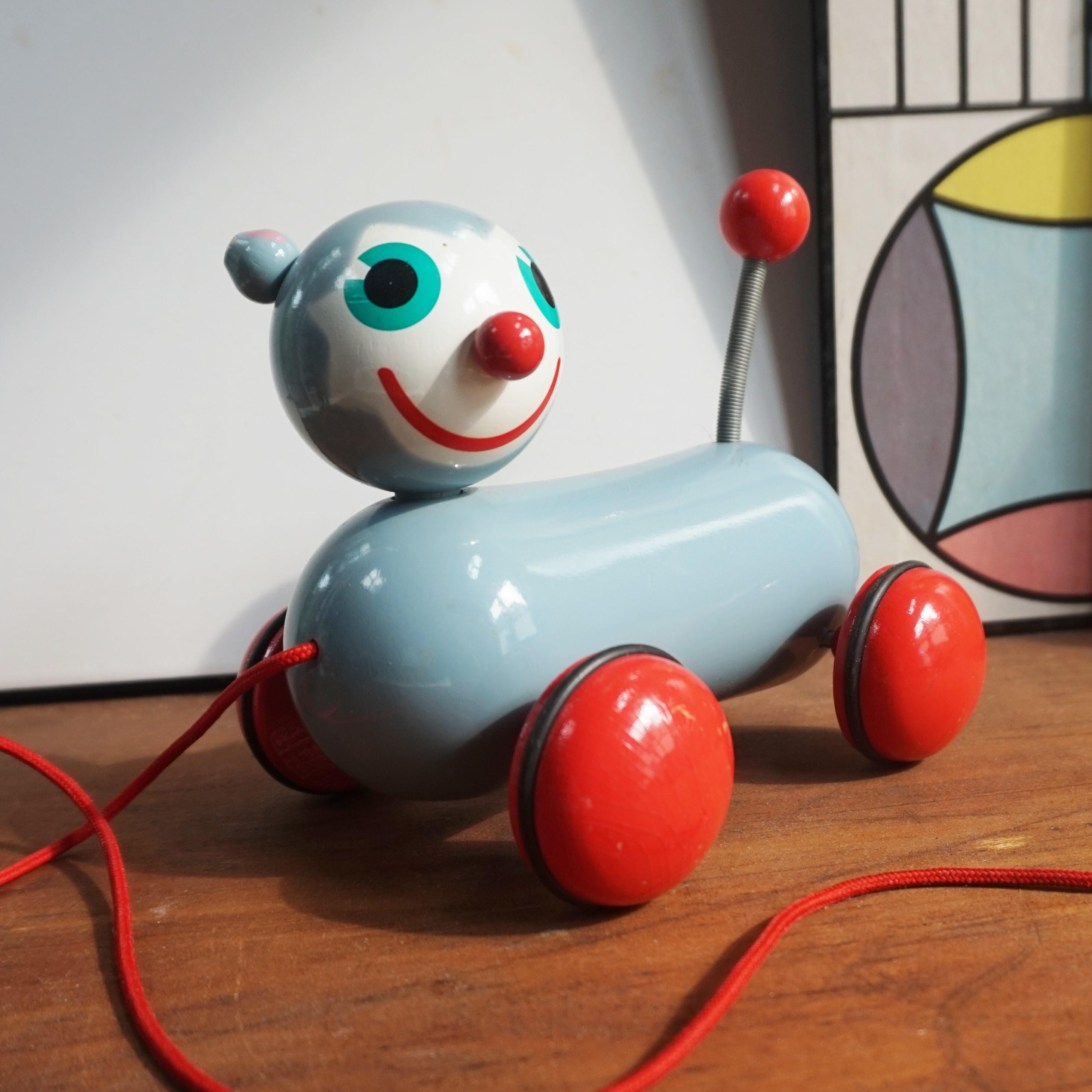 David Kirk / Childs Pull Toy / World of David Kirk What's Next