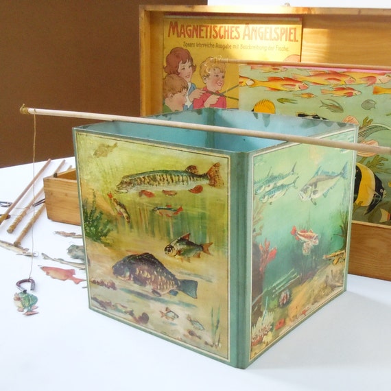 Childs' Game of Magnetic Fish / 2 Antique German Parlor Games / Cardboard  Graphics and Fishing Poles With Magnets / 2 Rare Games -  Canada