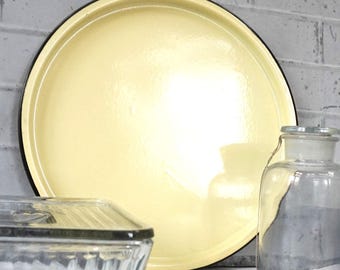 Enamelware / 14" Round Tray / Lightweight / Charming useful antique / Pale Yellow with Black Edge