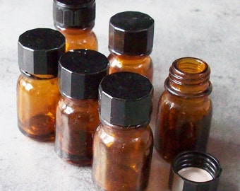 TINY Brown Glass Apothecary Bottles / 6  Bottles  / Faceted Screw on Early Plastic Lids