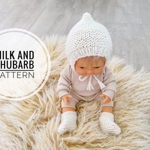 Cassie PDF Doll Hat and Booties 38cm Doll Knitting Pattern, 38cm Doll Knitting Pattern, PDF Pattern , Doll Bootie Pattern, Knitting Pattern