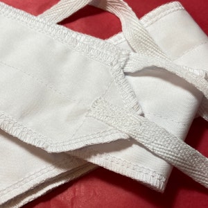 White Cotton Wrist Wraps - Weight lifting Support - Handmade Reversible Sport Accessory - Crossfit WOD - Price per Set of 2 Wraps