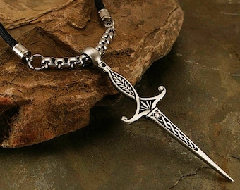 Pendentif Excalibur, pendentif médiéval, collier homme, pendentif homme, bijoux hommes, pendentif épée, idée cadeau homme