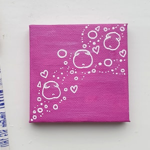 Belly Bubbles - MINI Acrylbild auf Leinwand 7 x 7 cm, Carolyn Storey
