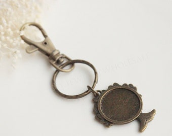 10 set fotonyckelringar DIY-kit 20 mm träd, nyckelringstillbehör hängen, nyckelringar tom ram, basinfattning, nyckelringskedjor
